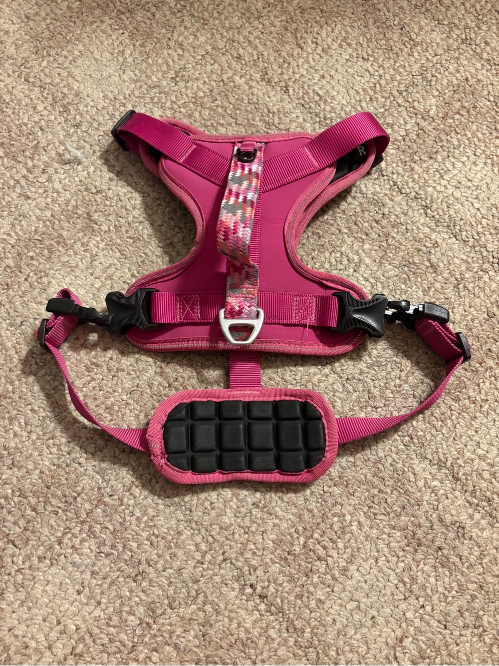 Dog harness size medium used for 6 weeks
